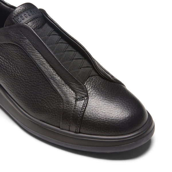 Sneaker in pelle da uomo