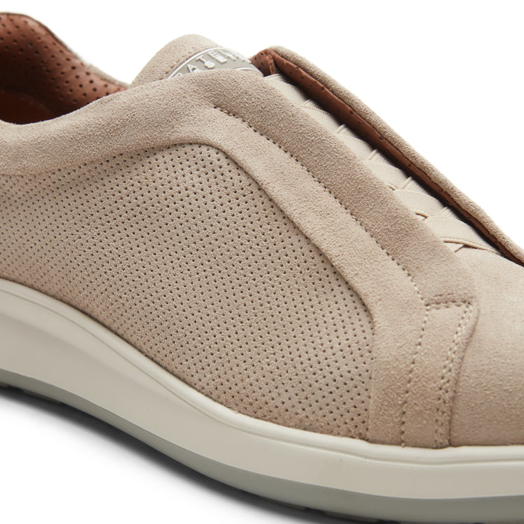 Herrensneaker aus Wildleder