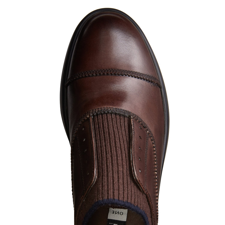 Leather Oxford shoe with fabric insert