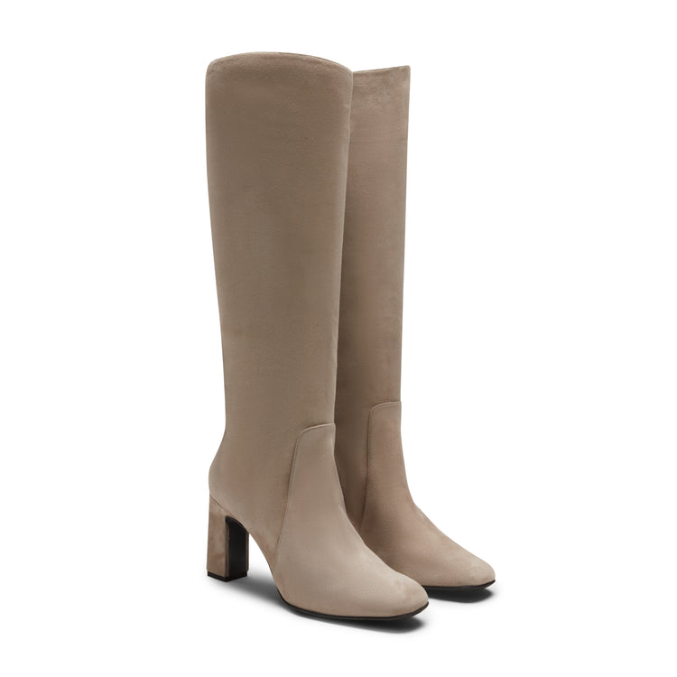 Stiefel aus Veloursleder