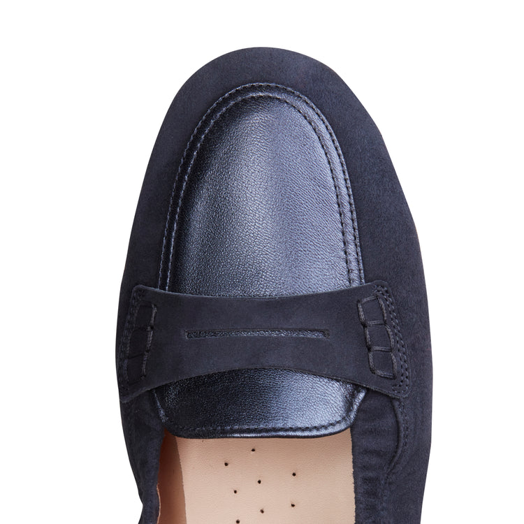 Mocassins slim plats en daim