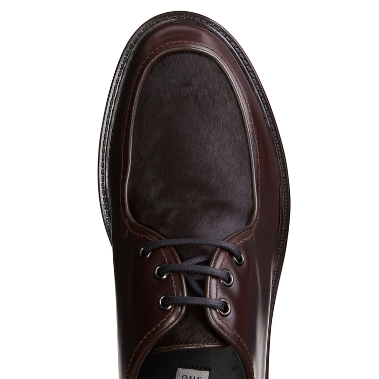 Stringata Derby in pelle da uomo color cacao