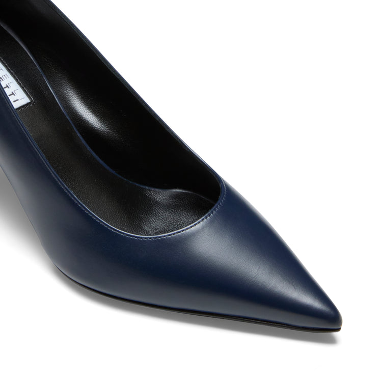 Navy blue leather high-heel pump