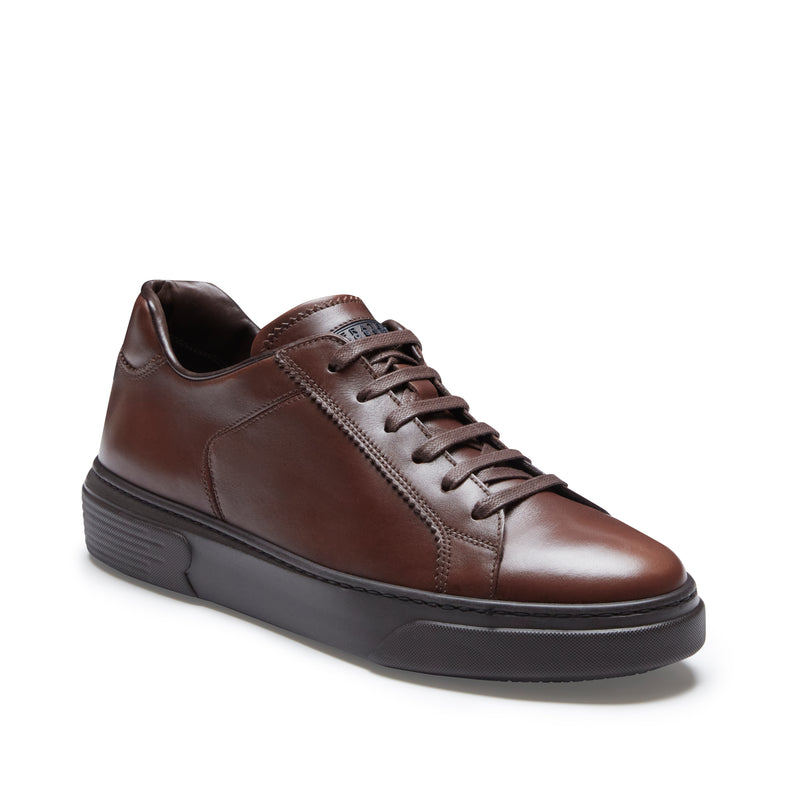 Sneaker in pelle da uomo color mandorla