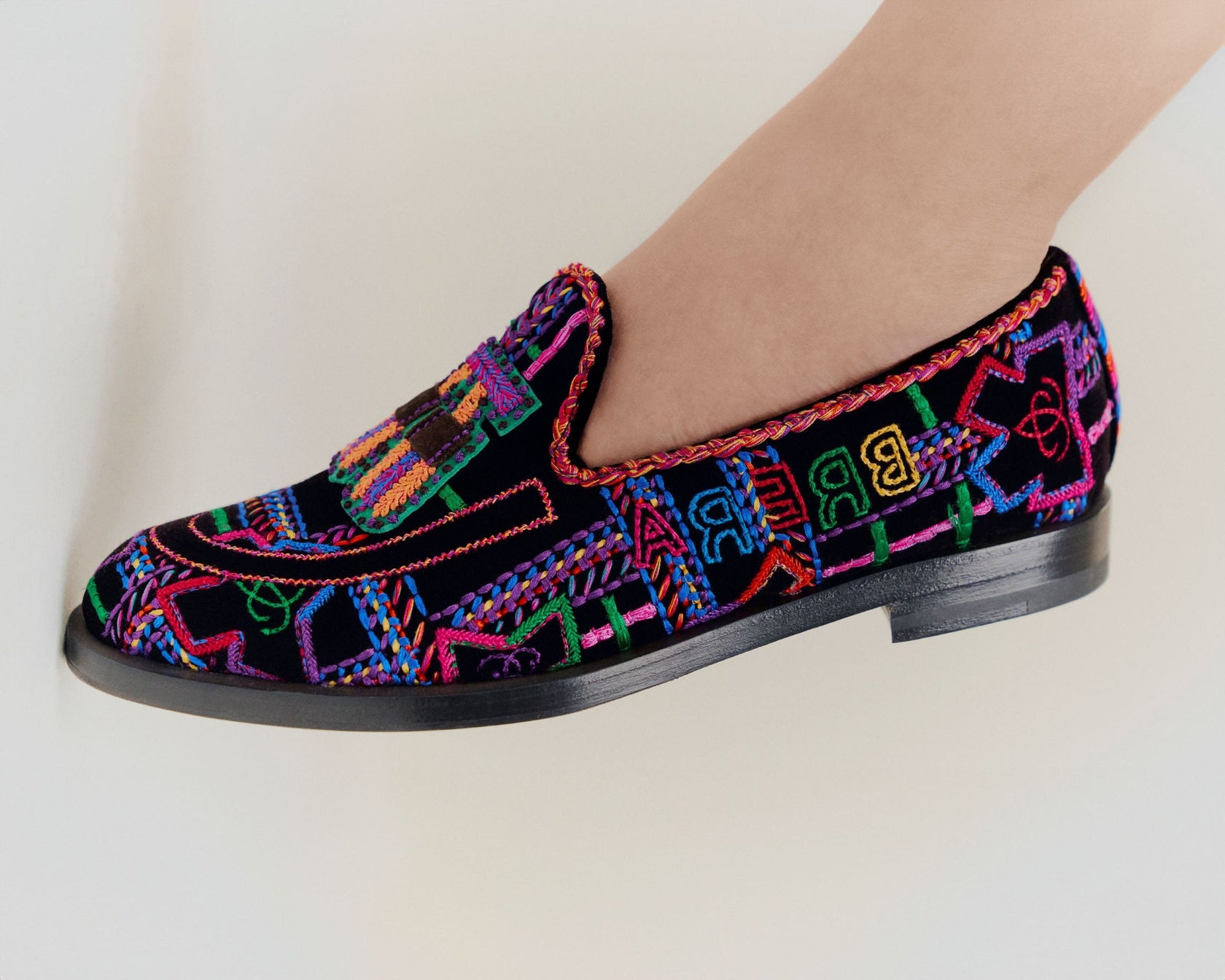 SPECIAL EMBROIDERY