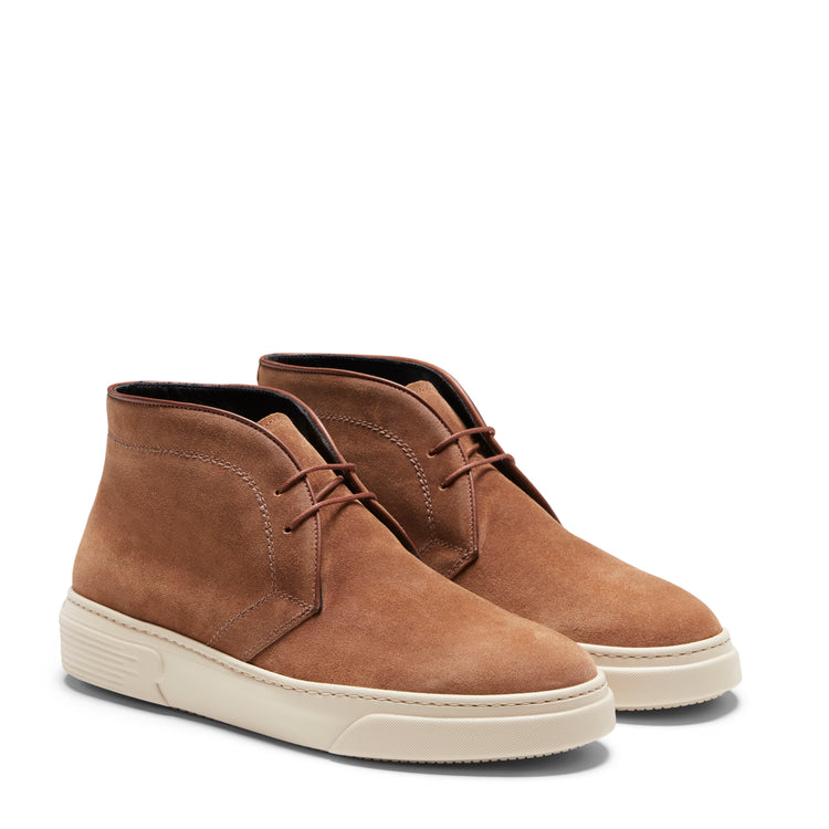 Men’s chestnut brown suede desert boot