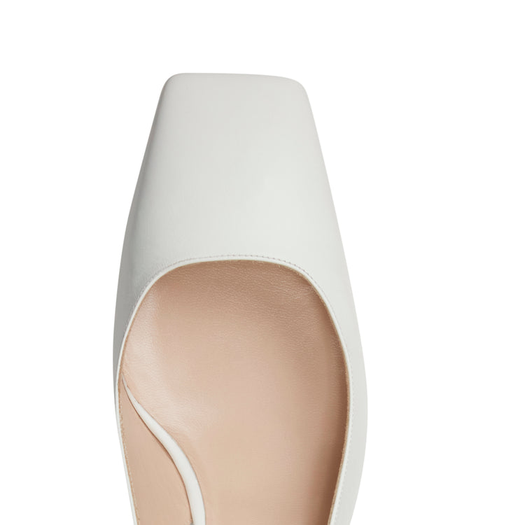 Dï¿½colletï¿½ in pelle