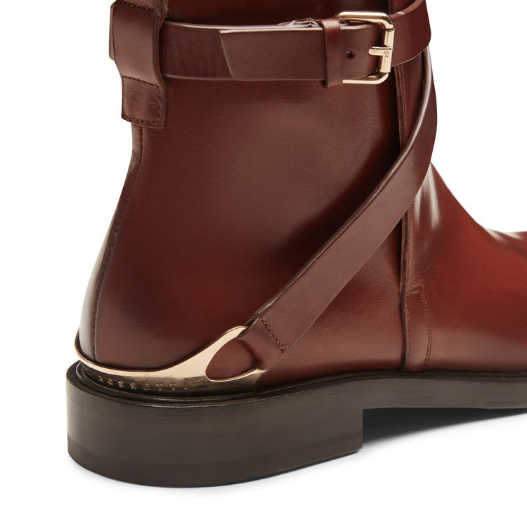 Leather Magenta ankle boot