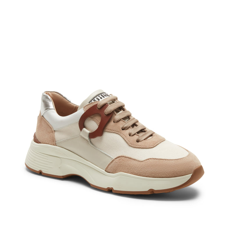 Deportiva de piel y tejido