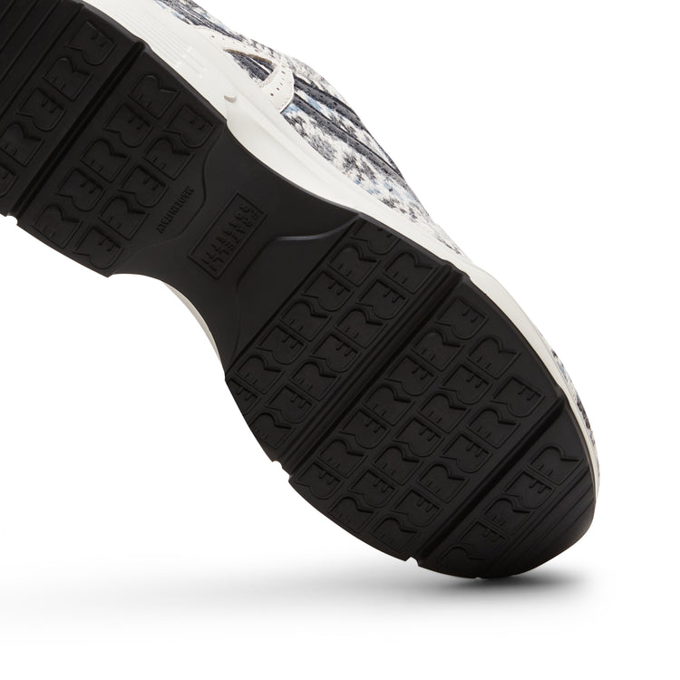 Sneaker in  pelle e tessuto fantasia