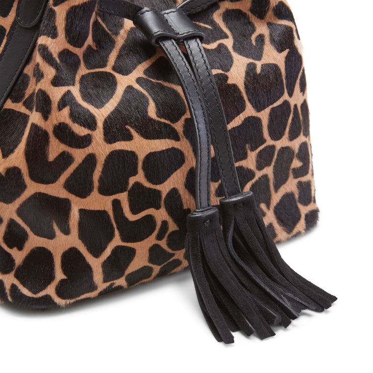 Sac seau à pampilles en cuir