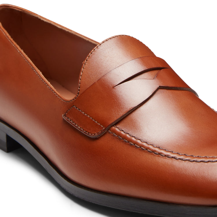 Women’s leather loafer