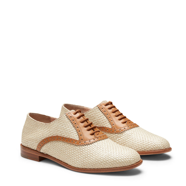 Oxfordschuh aus Stoff und Leder 