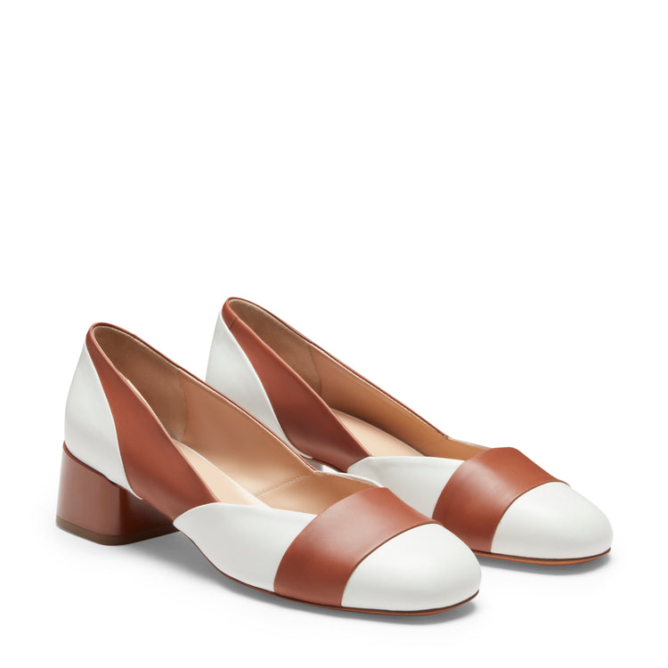 dï¿½colletï¿½ in pelle