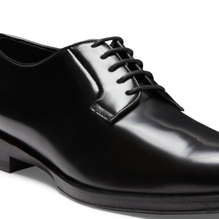 Stringata Derby in pelle da donna nero