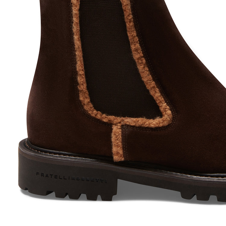 Women's cocoa brown suede Chelsea boot