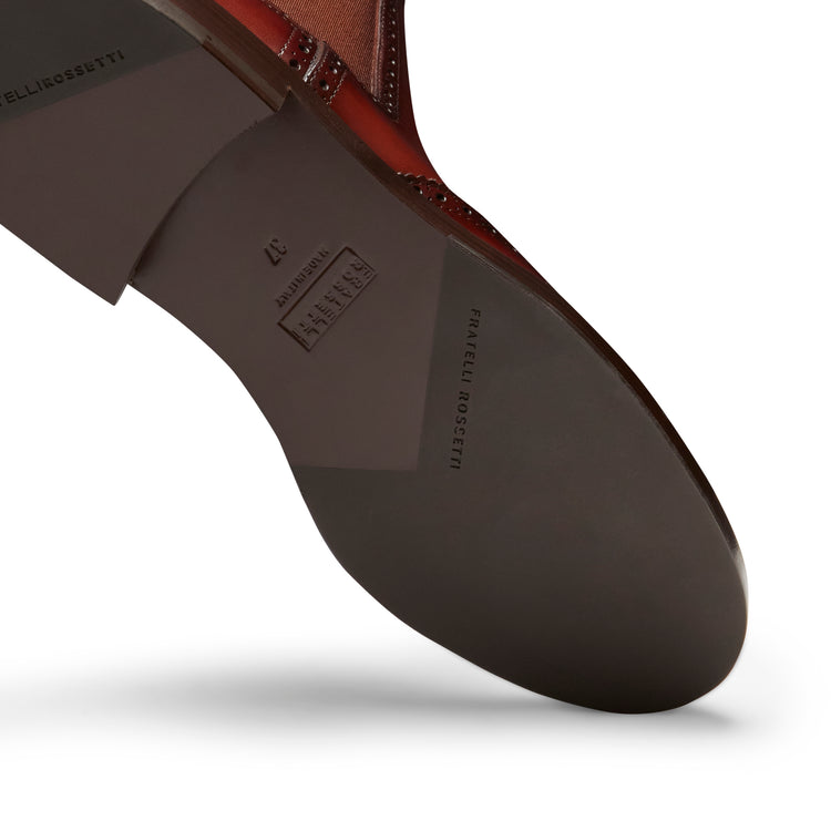 Chelsea-Damenstiefel mit Brogue-Details aus mandelfarbenem Leder