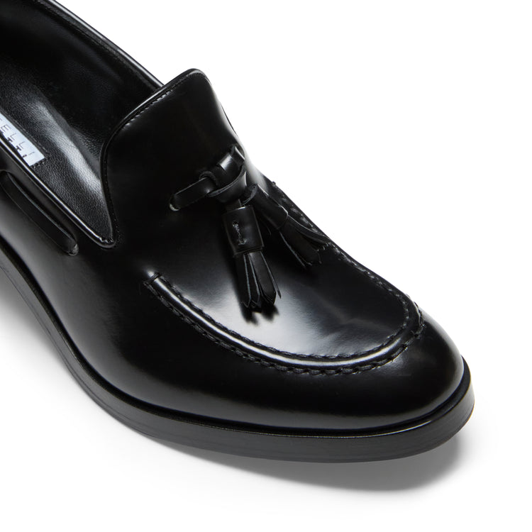 Mocasín Brera de tacón medio de piel de color negro para mujer