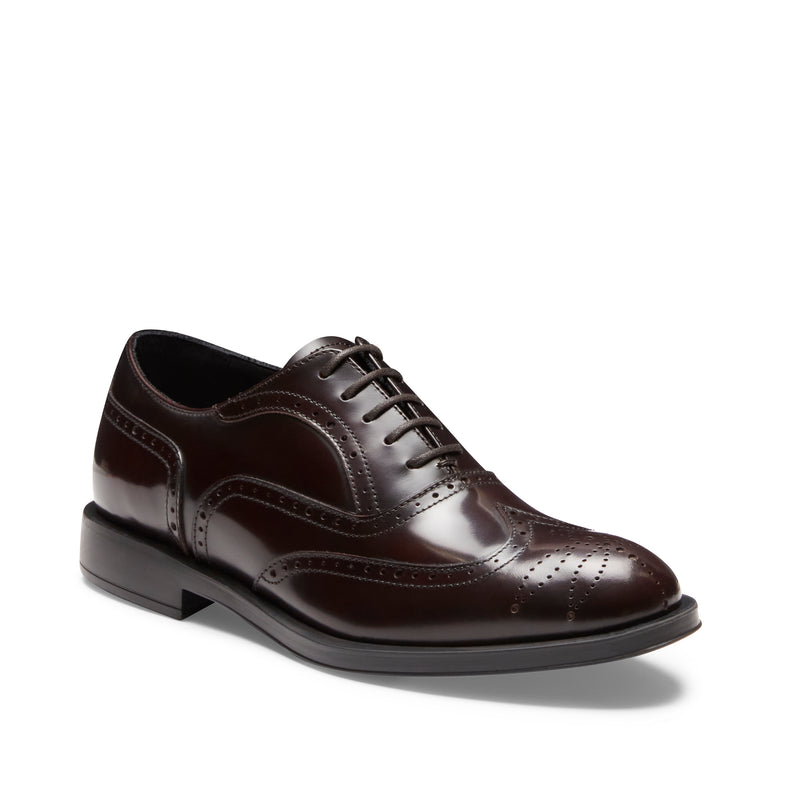 Women’s brown leather Oxford shoe