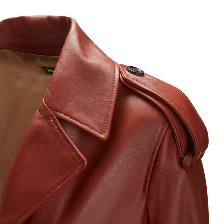 Trench da donna in pelle mandorla