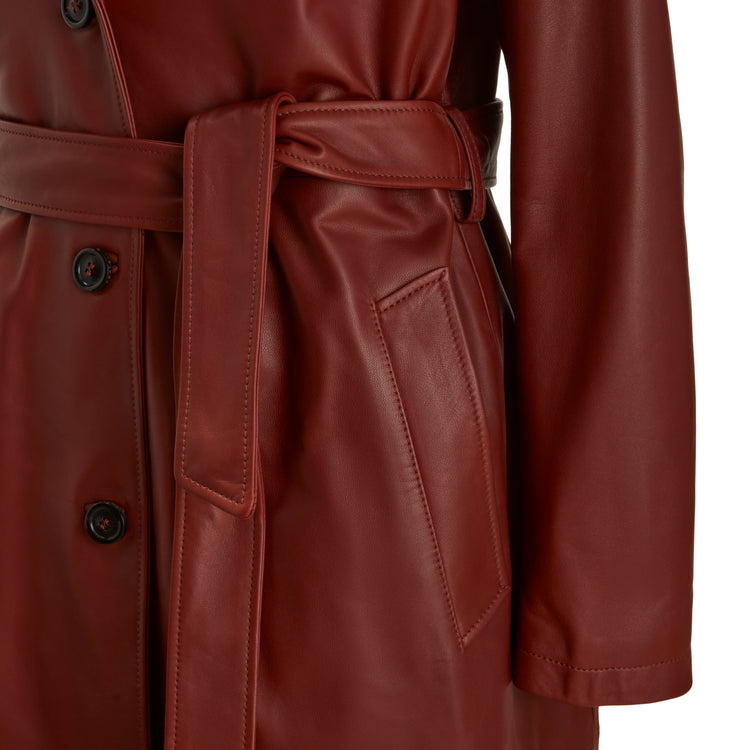 Trench da donna in pelle mandorla
